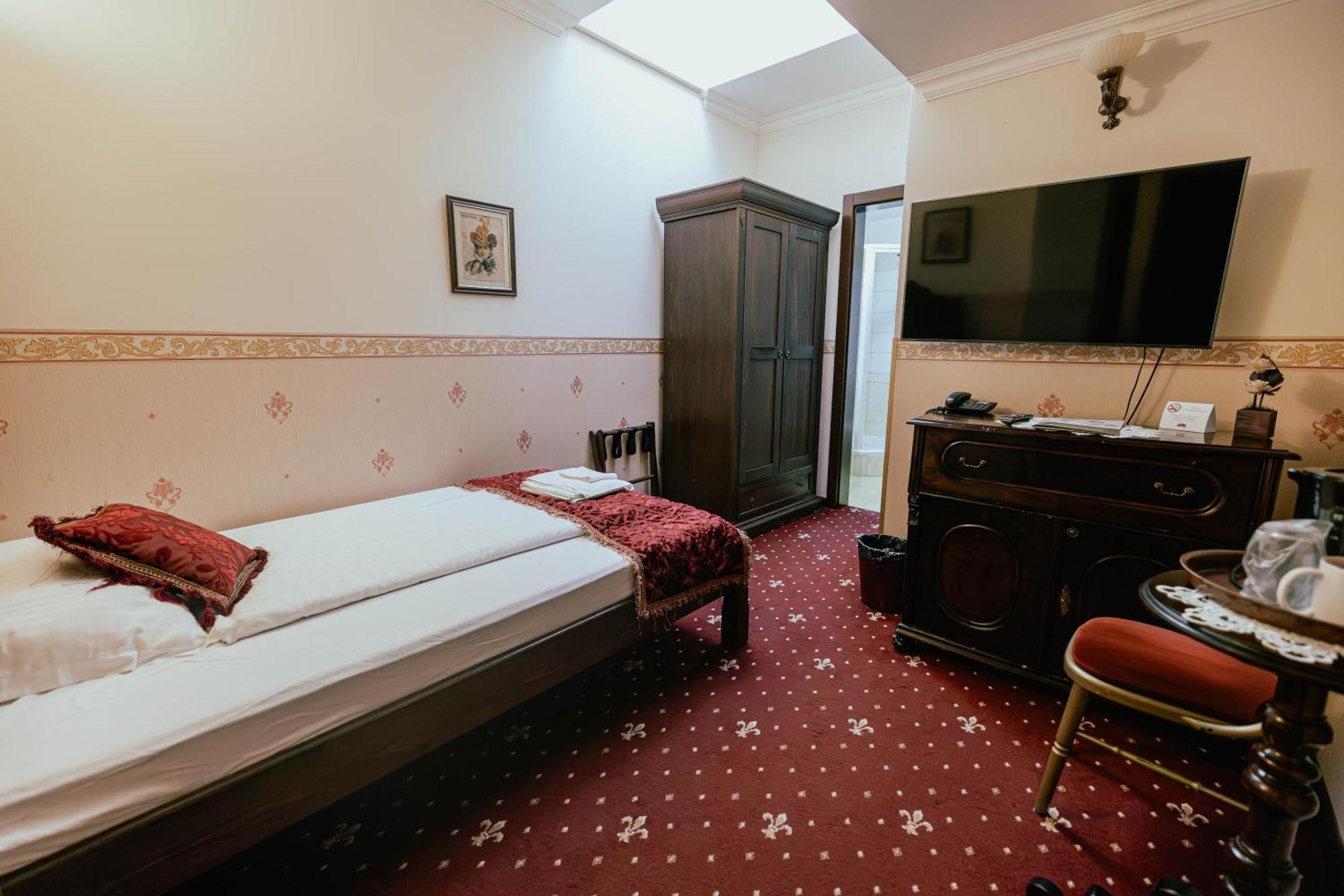 Casa Del Sole Boutique Hotel ティミショアラ エクステリア 写真