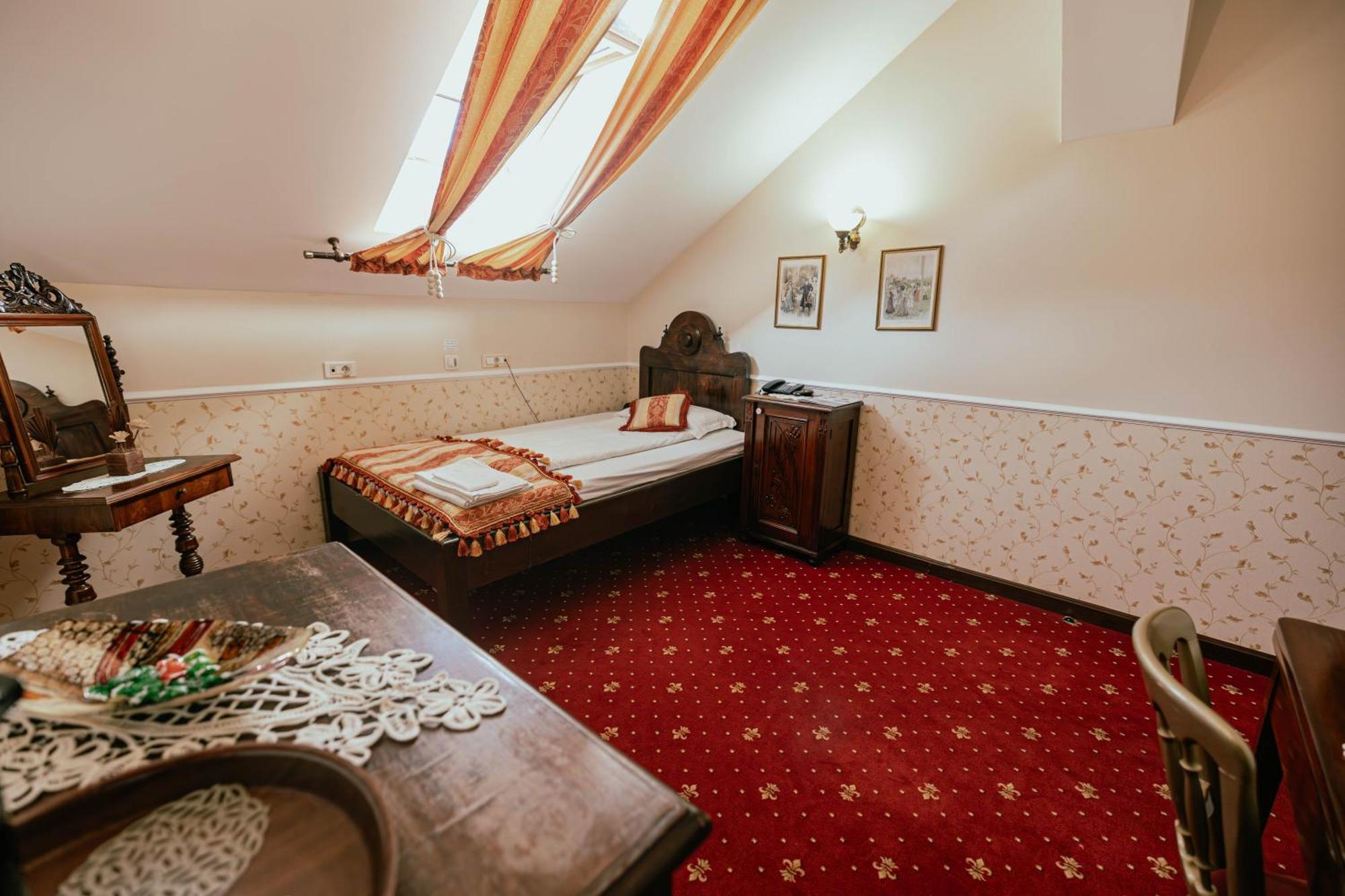 Casa Del Sole Boutique Hotel ティミショアラ エクステリア 写真