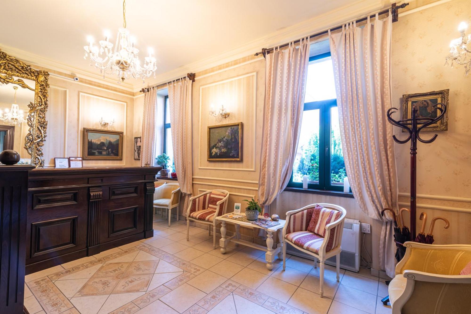 Casa Del Sole Boutique Hotel ティミショアラ エクステリア 写真